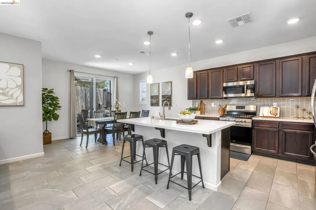 167 Davisco Drive Oakley CA 94561