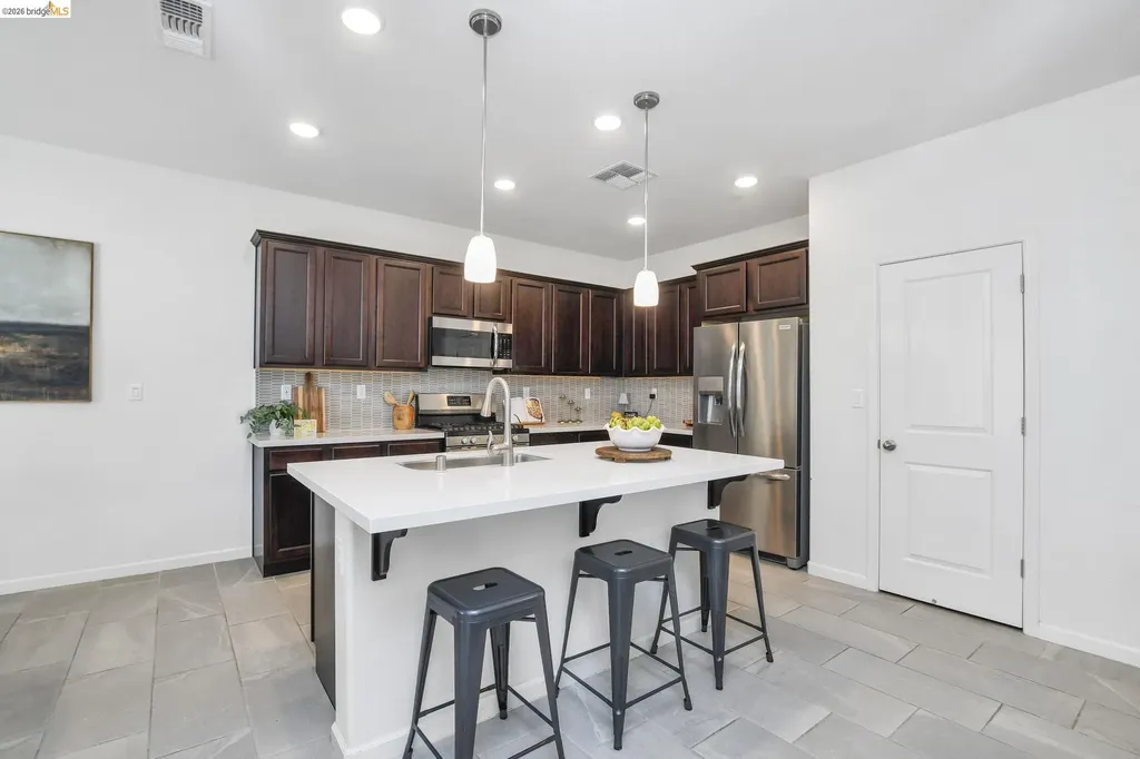 167 Davisco Drive Oakley CA 94561