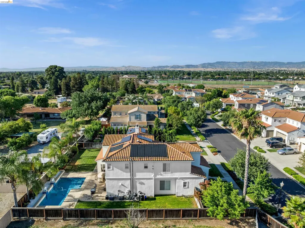 1596 Cherry Blossom Court Brentwood CA 94513