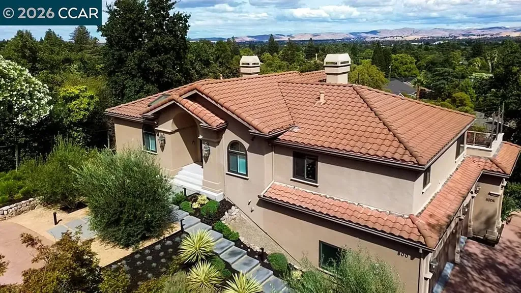 800 Hamilton Drive Pleasant Hill CA 94523
