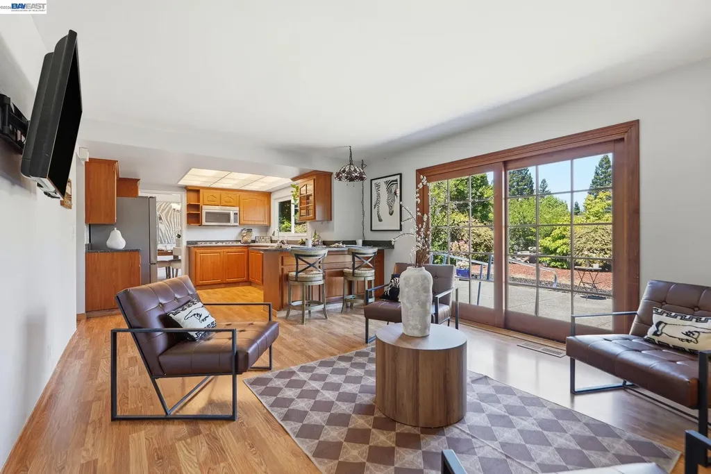 107 Hazelwood Place Moraga CA 94556