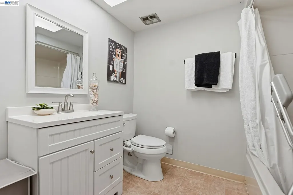 107 Hazelwood Place Moraga CA 94556