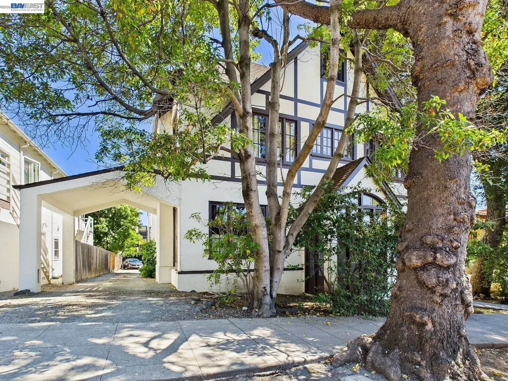 2366 Cedar Street Berkeley CA 94708