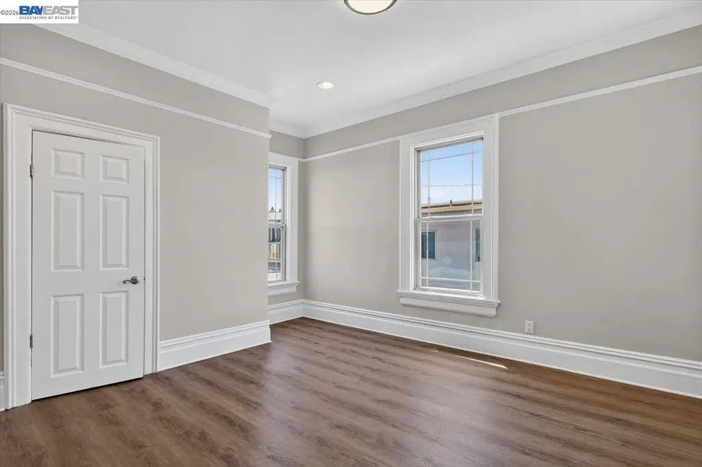 2836 Myrtle Street Oakland CA 94608