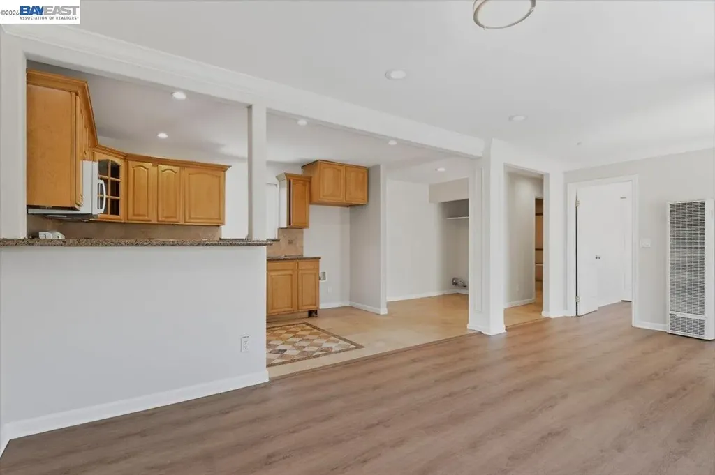 2836 Myrtle Street Oakland CA 94608