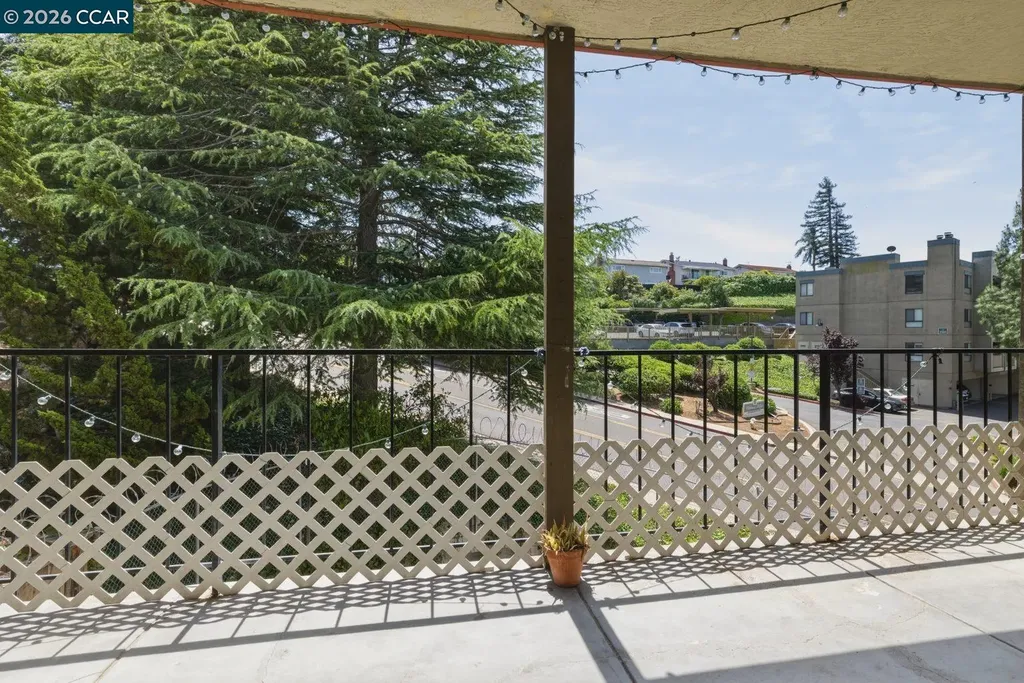 2500 Miramar Avenue Castro Valley CA 94546