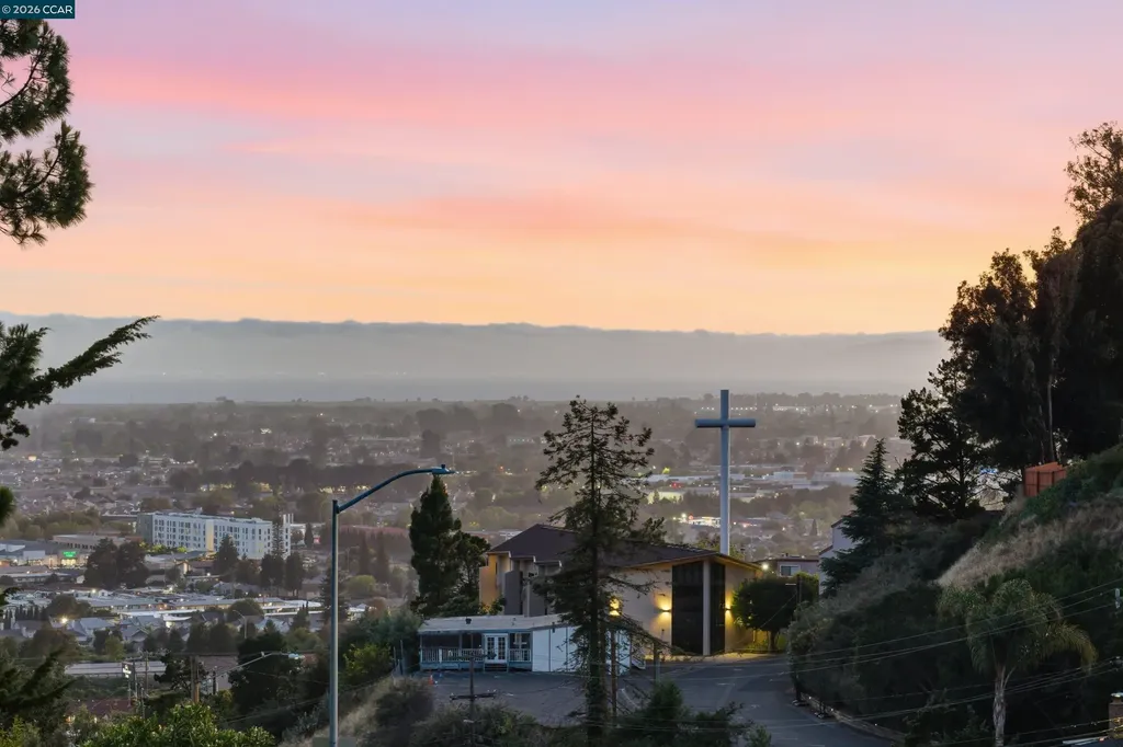 2500 Miramar Avenue Castro Valley CA 94546