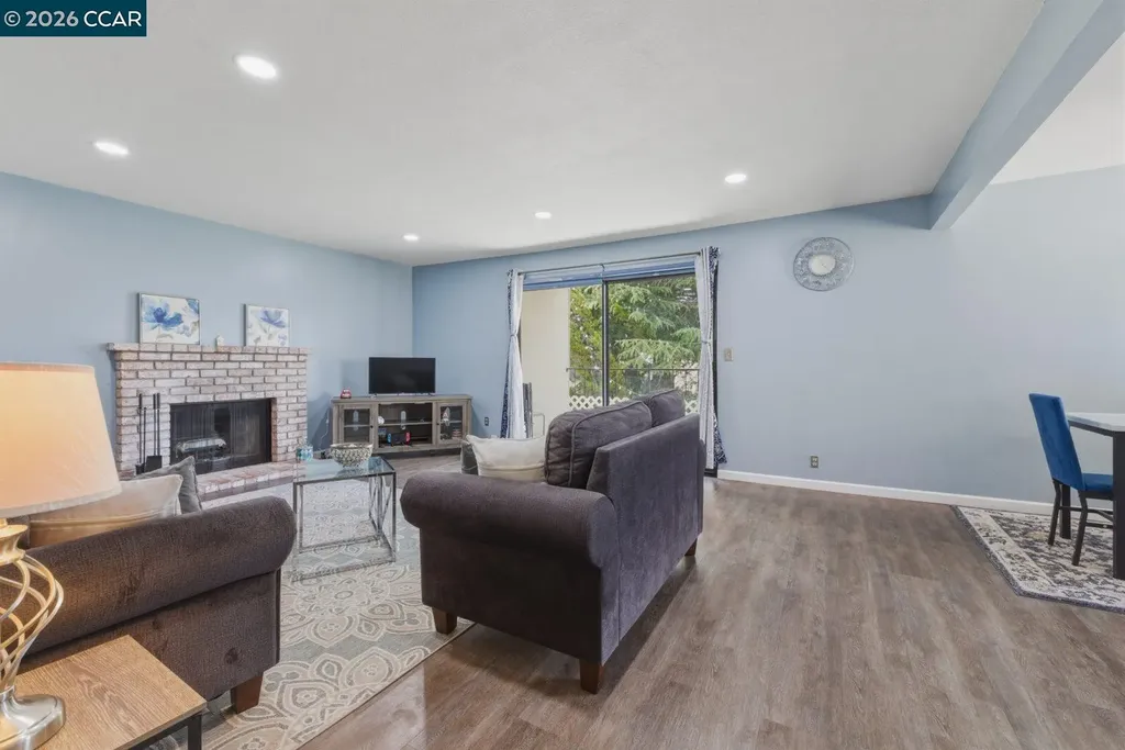 2500 Miramar Avenue Castro Valley CA 94546