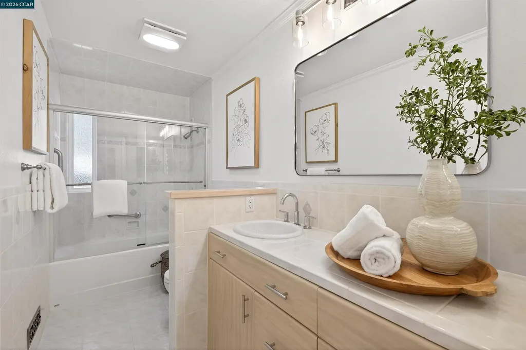 173 Cypress Point Way Moraga CA 94556