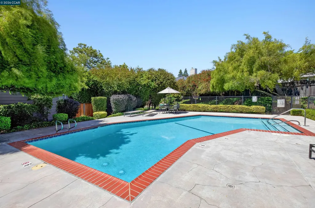 173 Cypress Point Way Moraga CA 94556
