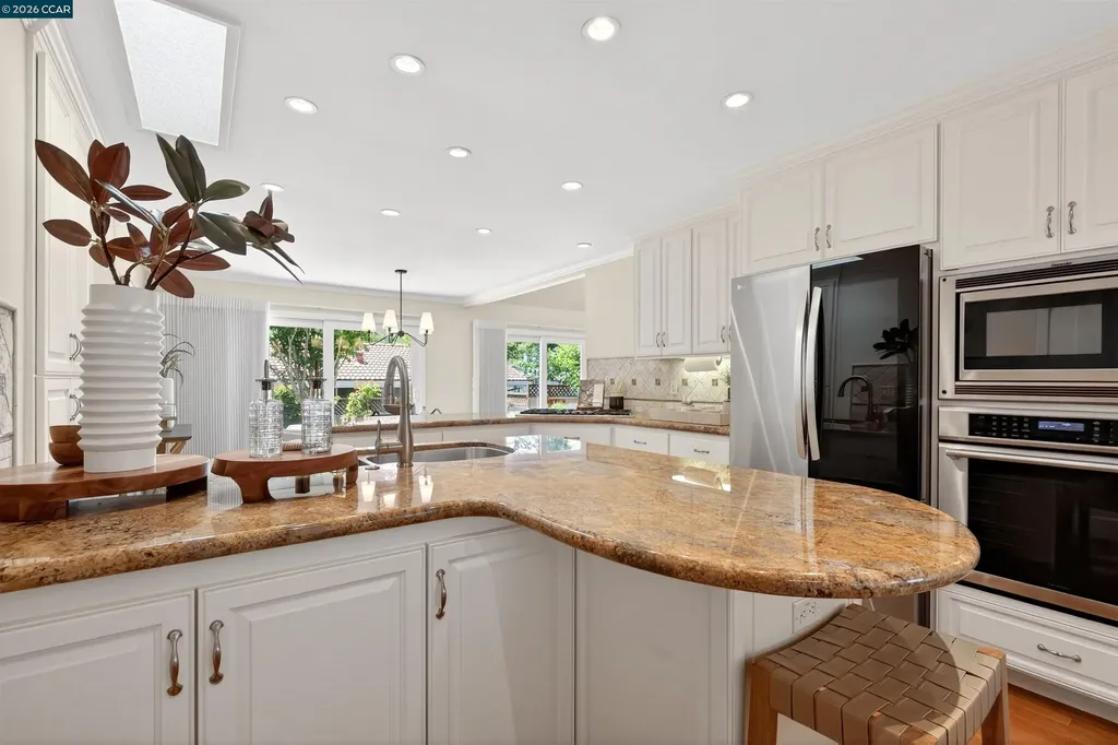 173 Cypress Point Way Moraga CA 94556
