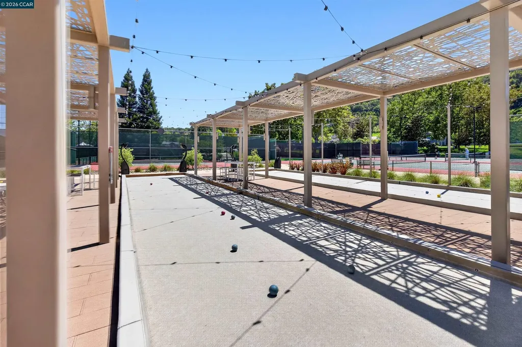 173 Cypress Point Way Moraga CA 94556