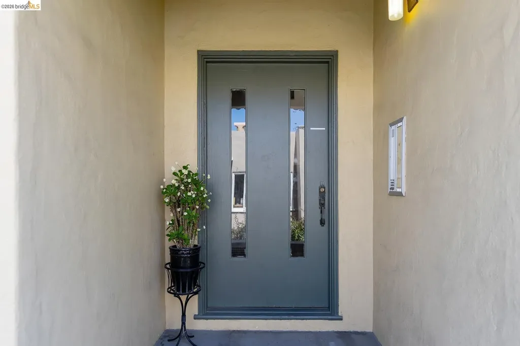 615 Hillsborough Street Oakland CA 94606