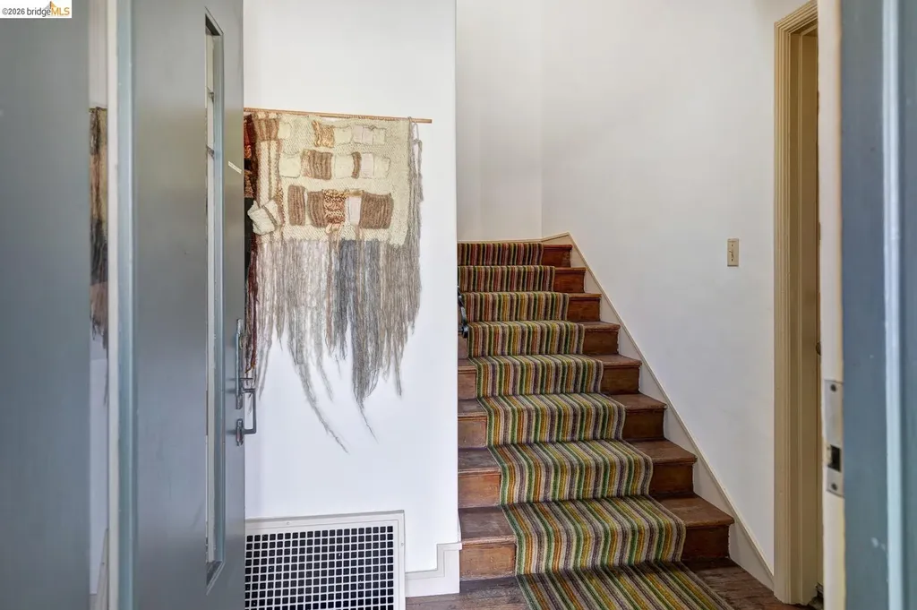 615 Hillsborough Street Oakland CA 94606