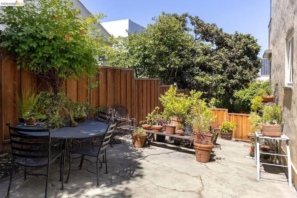615 Hillsborough Street Oakland CA 94606
