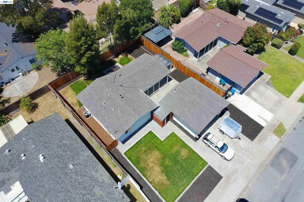 43387 Lindenwood Street Fremont CA 94538