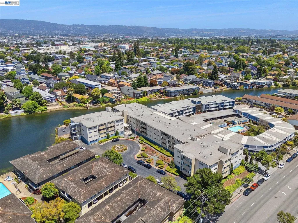 2137 Otis Drive Alameda CA 94501