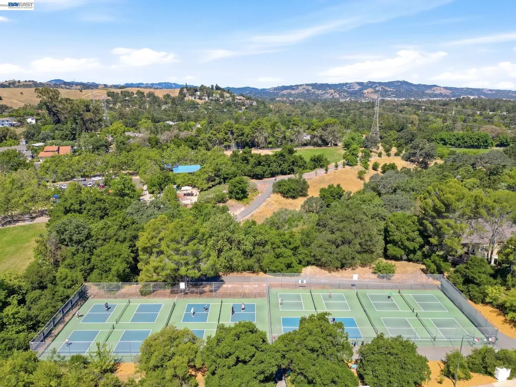 2122 Wilmington Drive Walnut Creek CA 94596