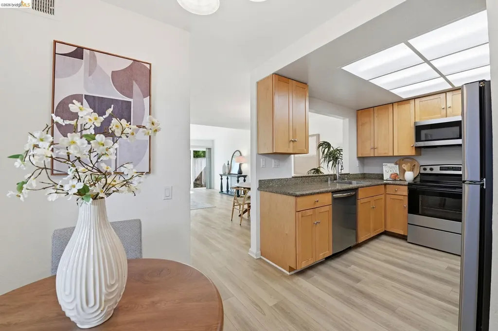 2487 Heathrow Lane San Leandro CA 94577