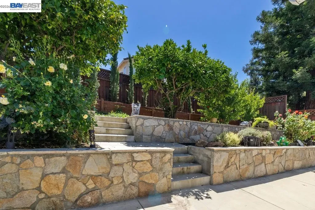 1630 Mount Silliman Way Antioch CA 94531
