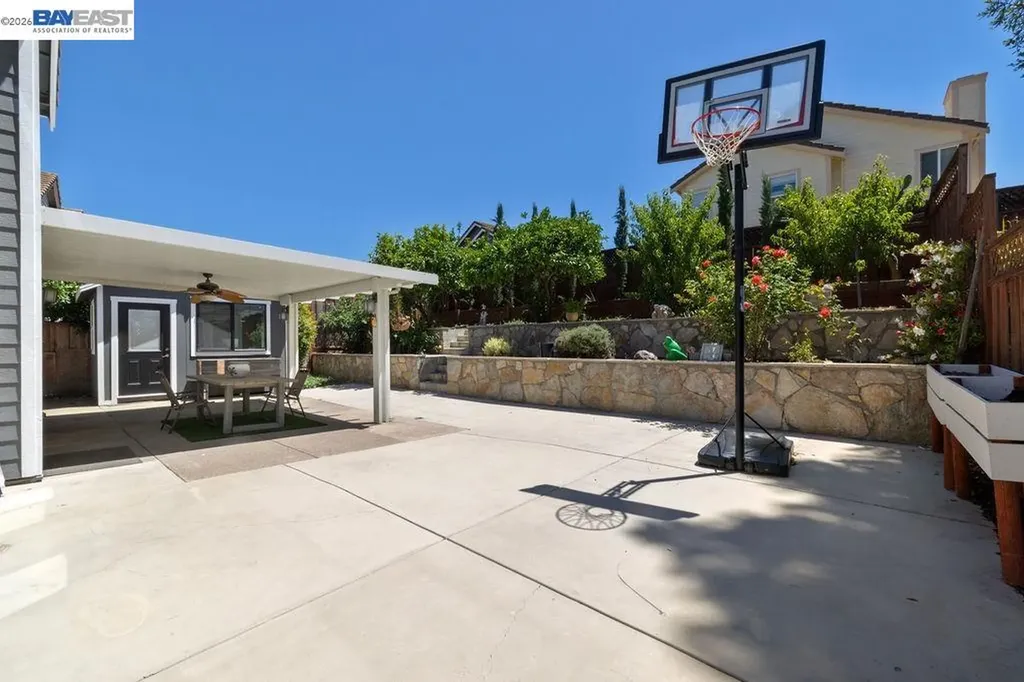 1630 Mount Silliman Way Antioch CA 94531