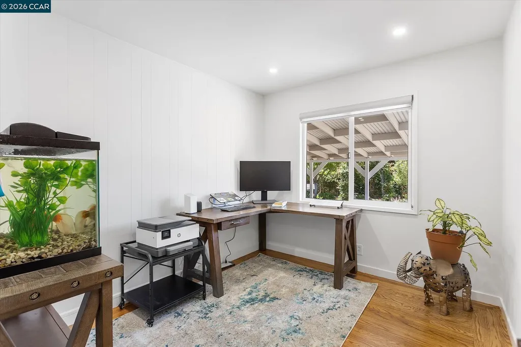 17381 Via La Jolla San Lorenzo CA 94580