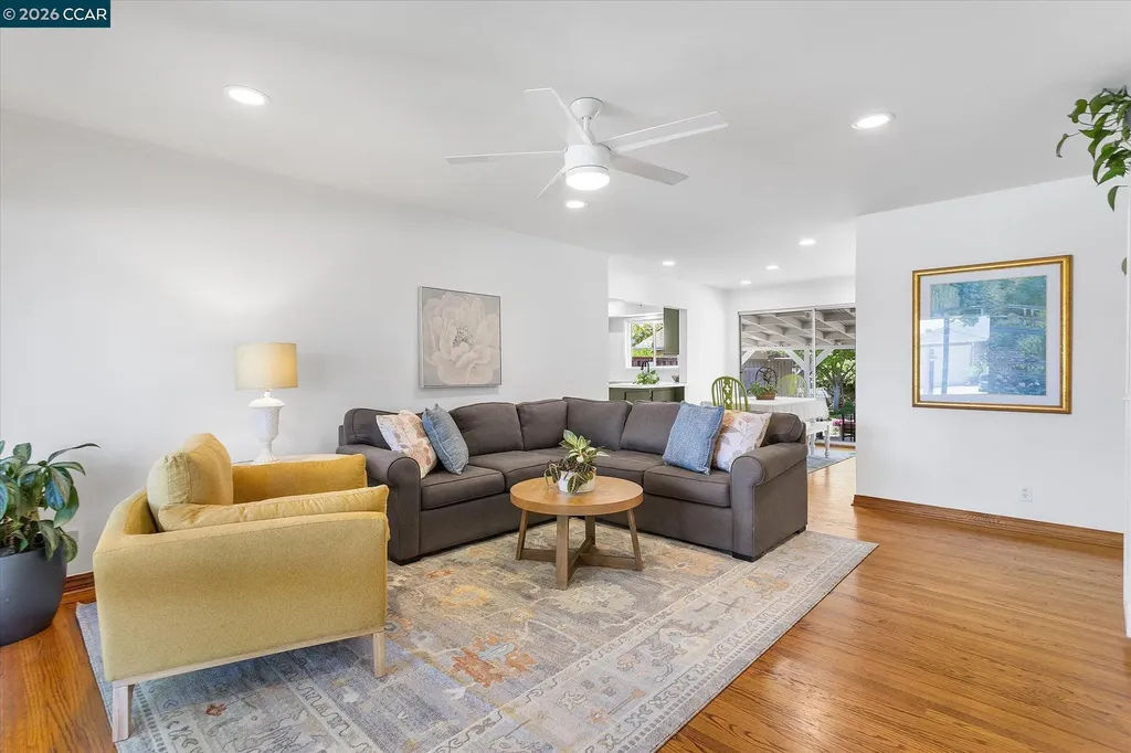 17381 Via La Jolla San Lorenzo CA 94580