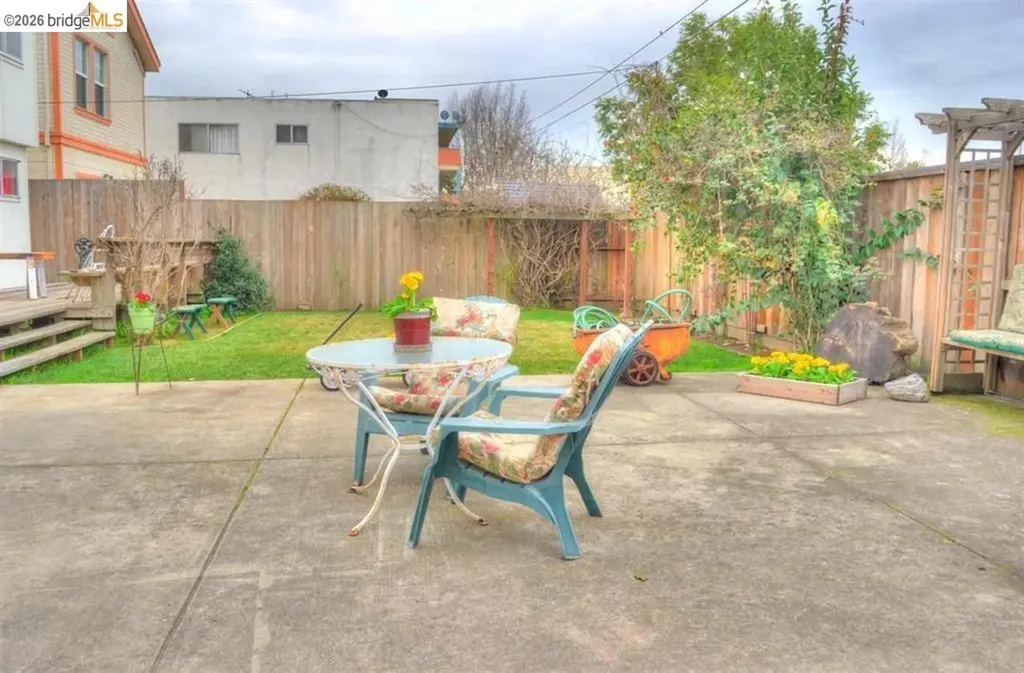 986 Kains Avenue Albany CA 94705
