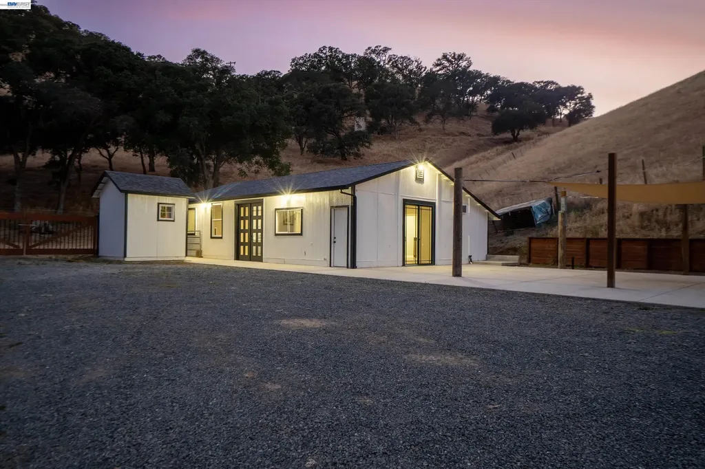 16800 Marsh Creek Road Clayton CA 94517