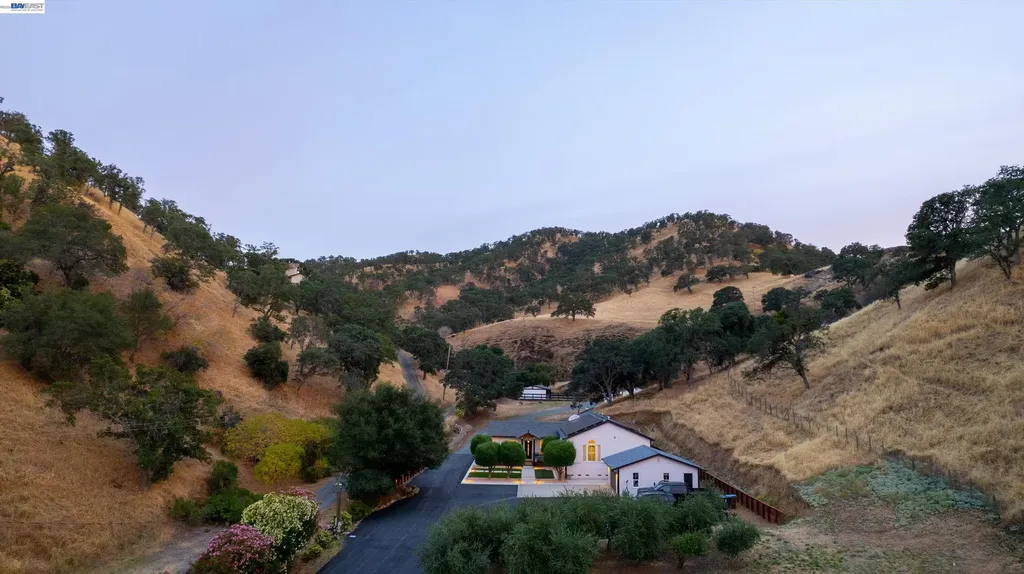 16800 Marsh Creek Road Clayton CA 94517