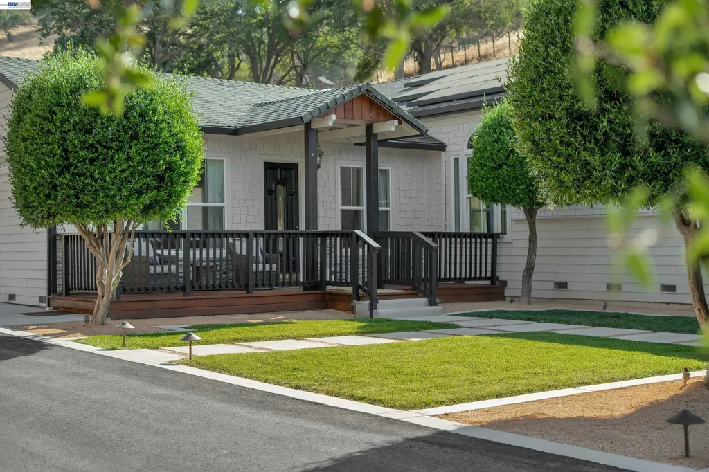 16800 Marsh Creek Road Clayton CA 94517