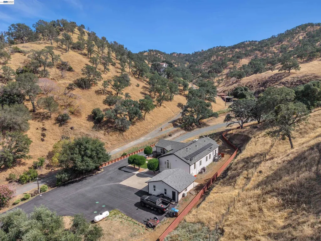 16800 Marsh Creek Road Clayton CA 94517