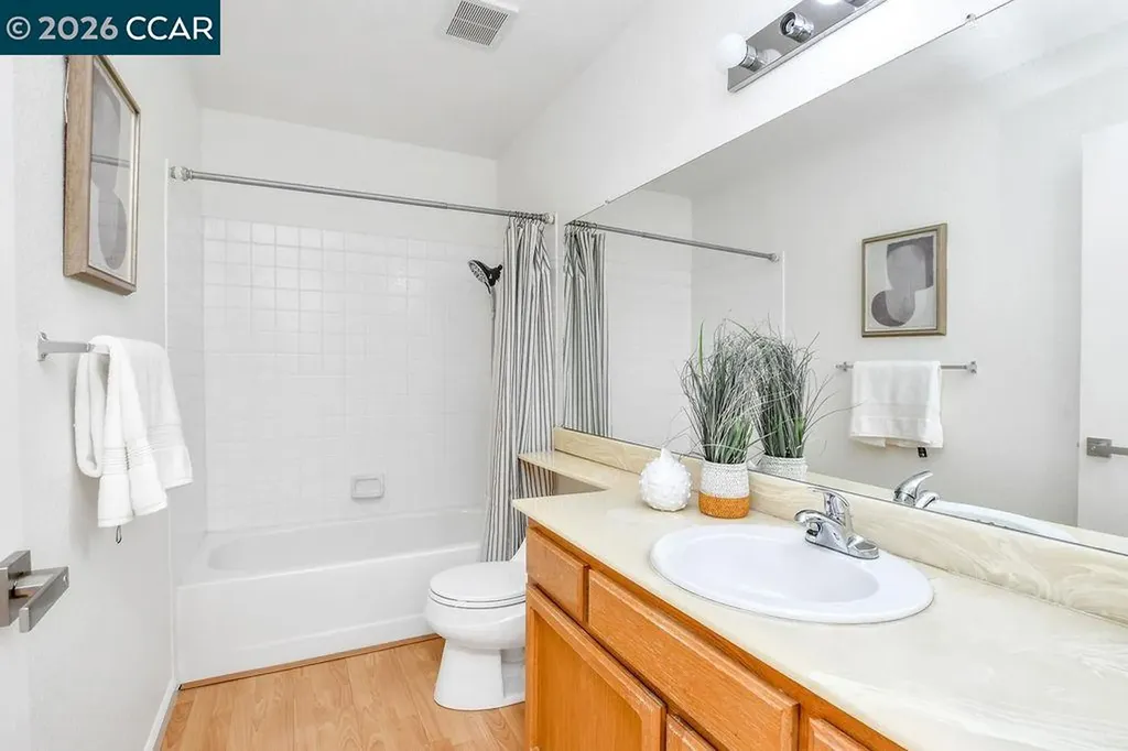 2246 Bridgeport Way Martinez CA 94553