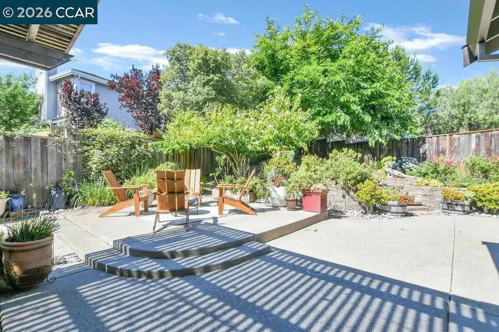 2246 Bridgeport Way Martinez CA 94553