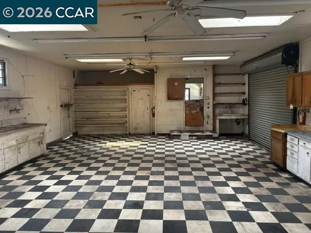 516 Ward Street Martinez CA 94553