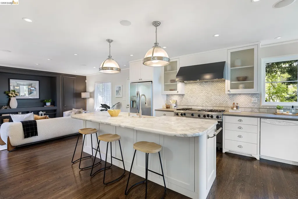 110 Somerset Road Piedmont CA 94611