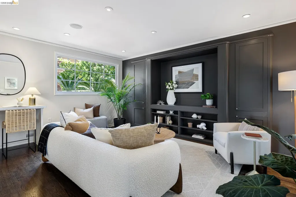 110 Somerset Road Piedmont CA 94611