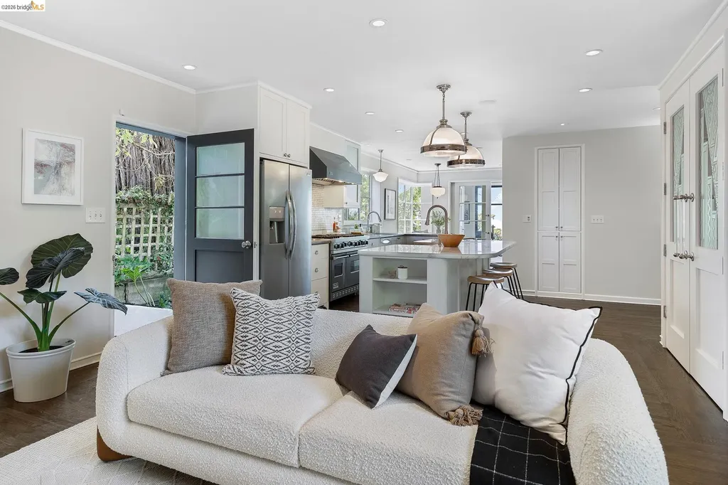 110 Somerset Road Piedmont CA 94611