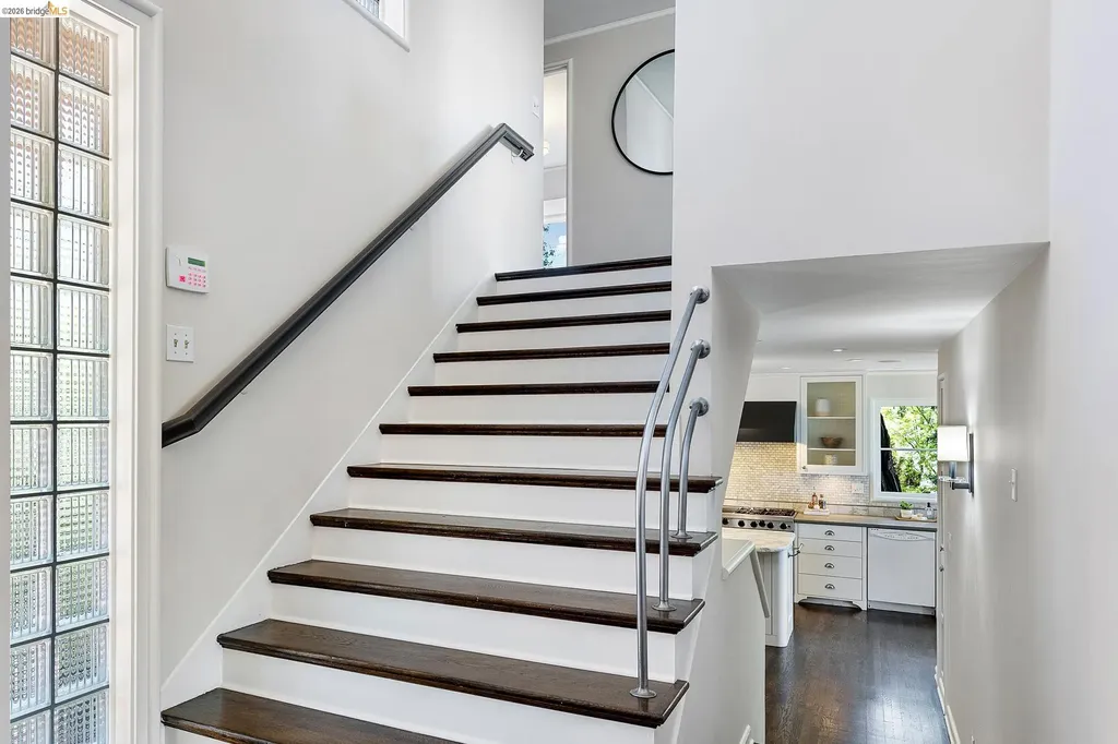 110 Somerset Road Piedmont CA 94611