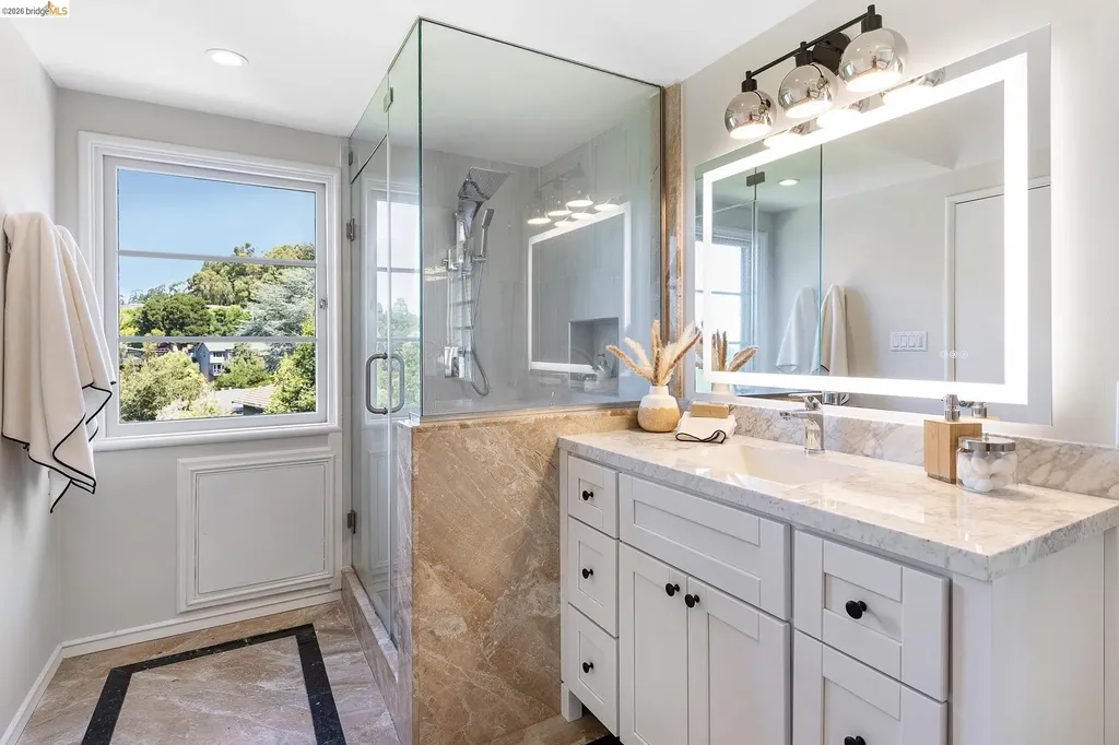 110 Somerset Road Piedmont CA 94611