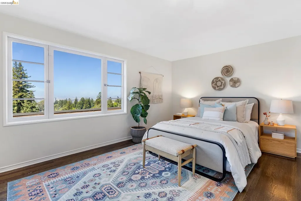 110 Somerset Road Piedmont CA 94611