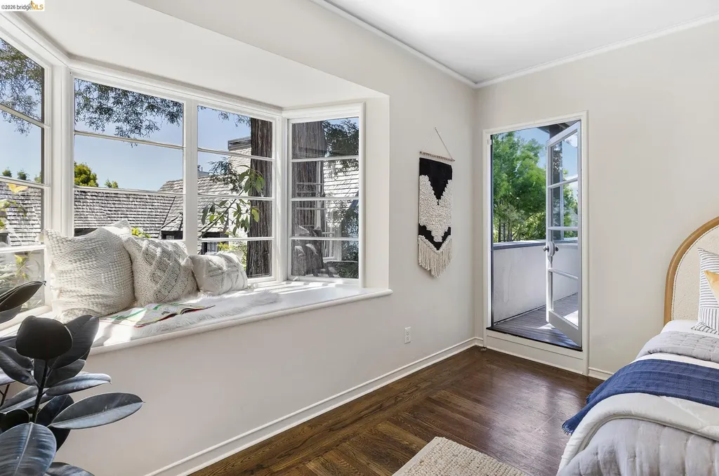 110 Somerset Road Piedmont CA 94611