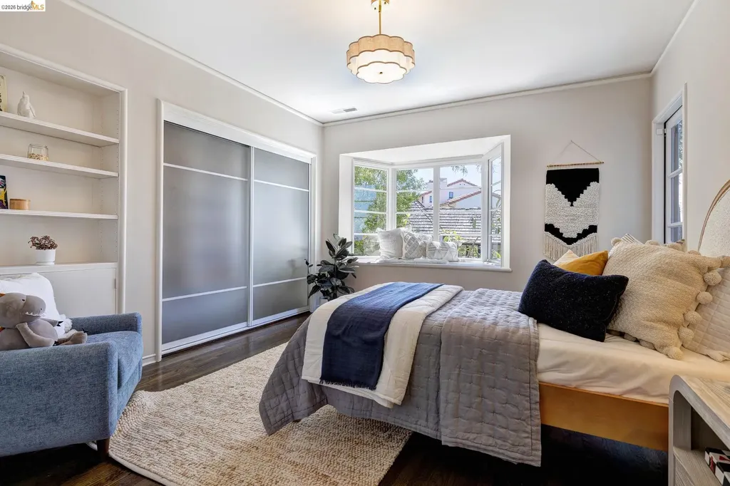 110 Somerset Road Piedmont CA 94611