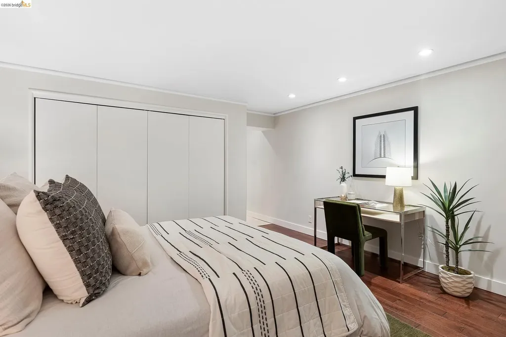 110 Somerset Road Piedmont CA 94611