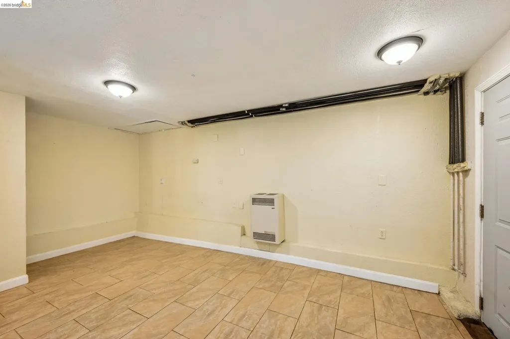 1820 International Boulevard Oakland CA 94606