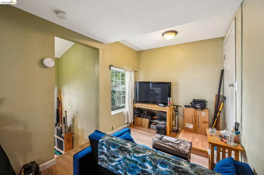 1820 International Boulevard Oakland CA 94606