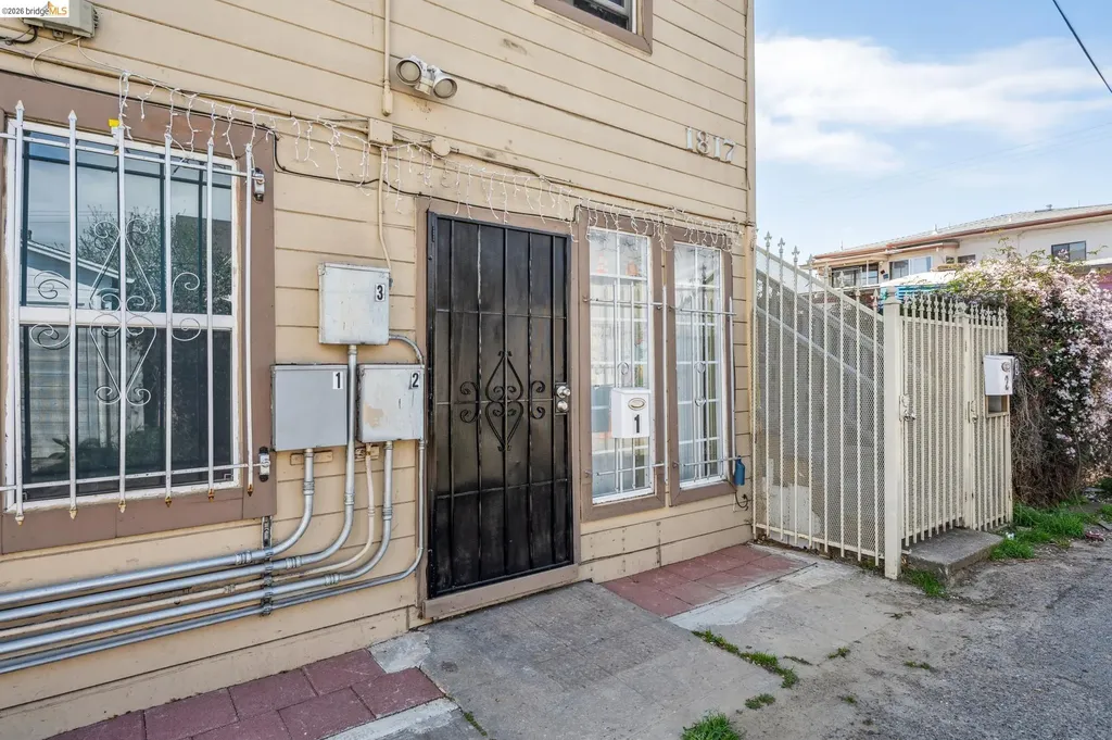 1820 International Boulevard Oakland CA 94606
