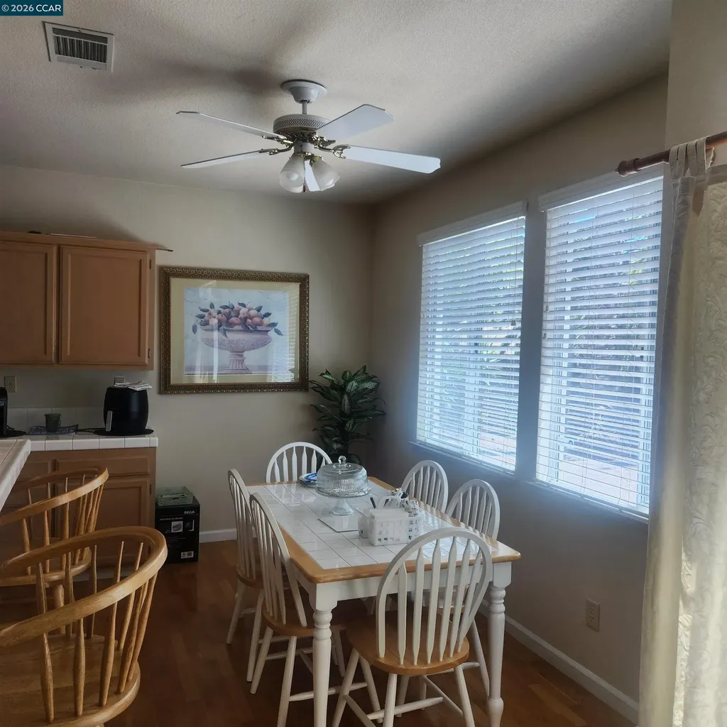 331 Avalon Circle Pittsburg CA 94565