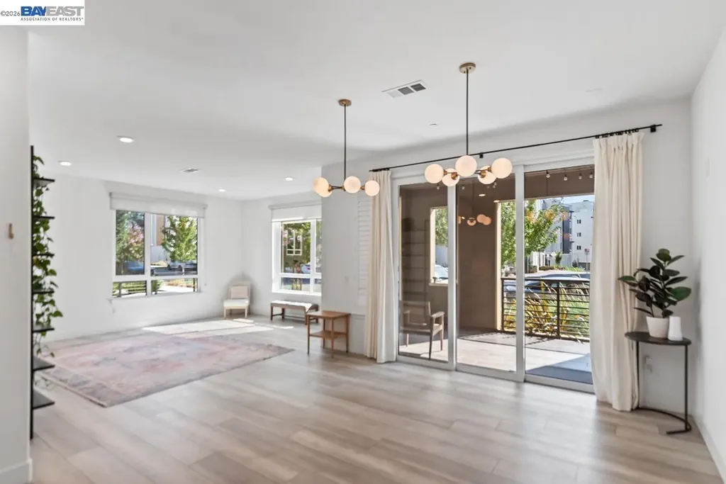 45298 Tom Blalock Street Fremont CA 94539