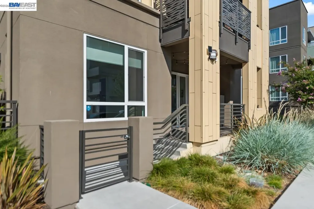 45298 Tom Blalock Street Fremont CA 94539
